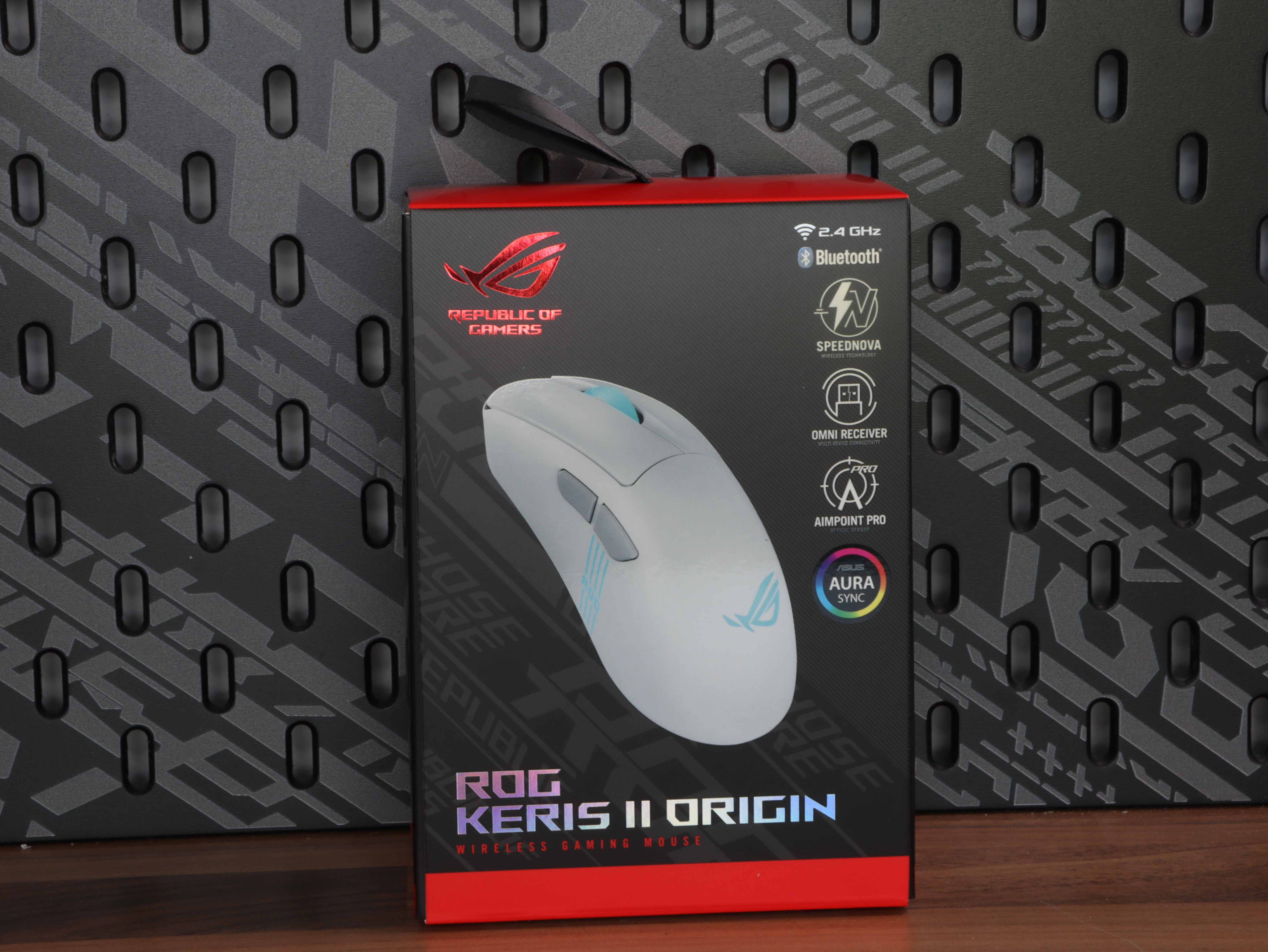 ROG Keris II Origin ASUS wireless gaming mouse Switch II Micro fast AimPoint Pro performance.JPG